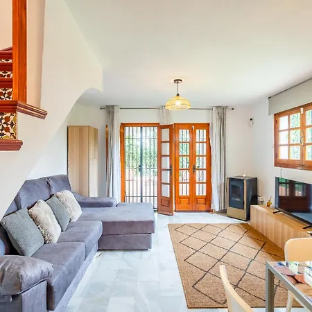 Cubo's El Refugio De Elviria House *