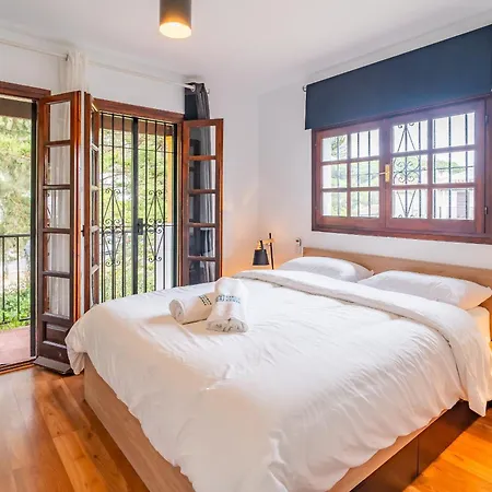 Cubo's El Refugio De Elviria House