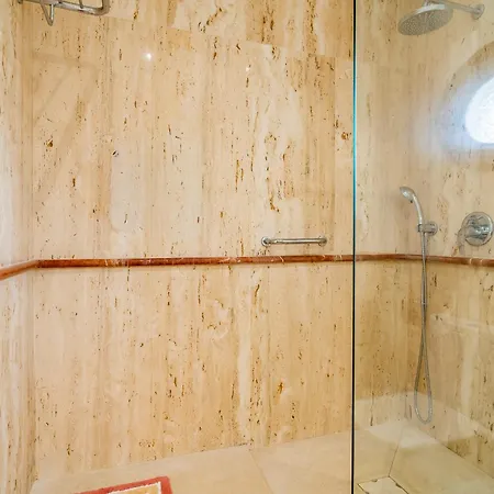 Cubo's El Refugio De Elviria House * マルベーリャ